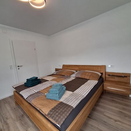 Murtal Appartement Groessingblick Top 1 Zeltweg Exterior foto